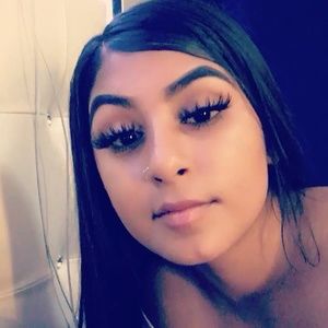 Meet your Posher, Paulina